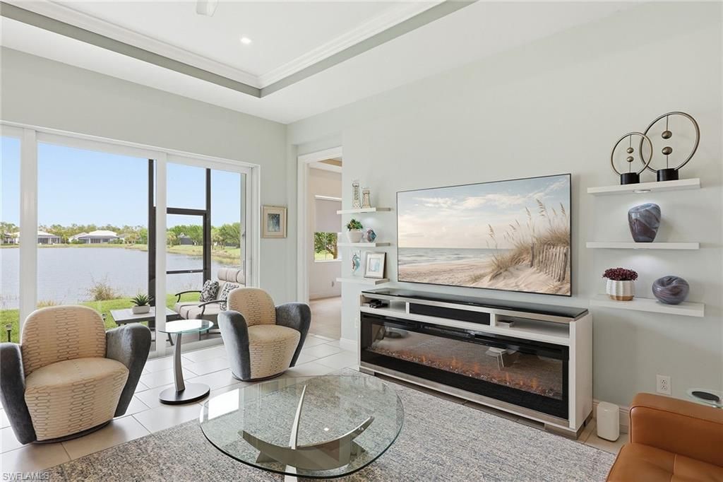 8936 Saint Lucia Dr, Unit 101, Naples, FL 34114 Photo