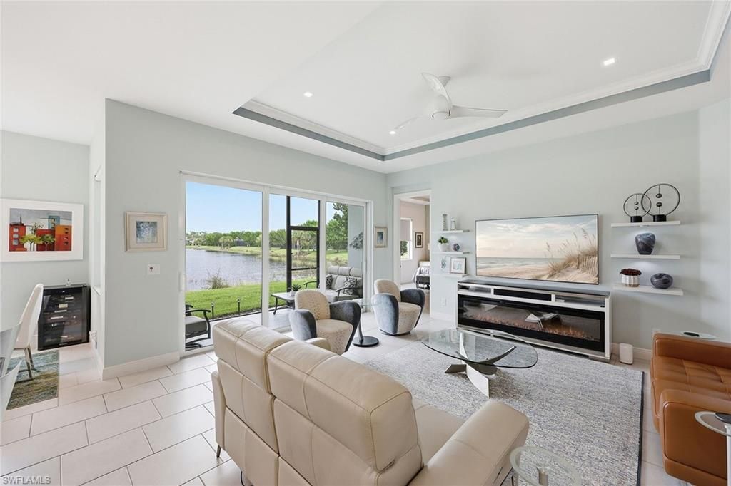 8936 Saint Lucia Dr, Unit 101, Naples, FL 34114 Photo