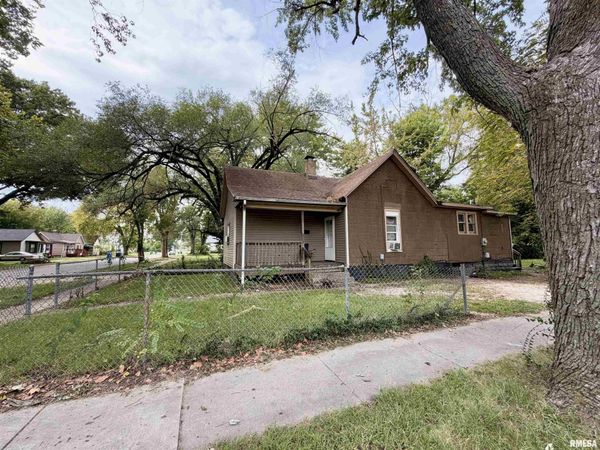 1229 E BROWN Street, Springfield, IL 62703