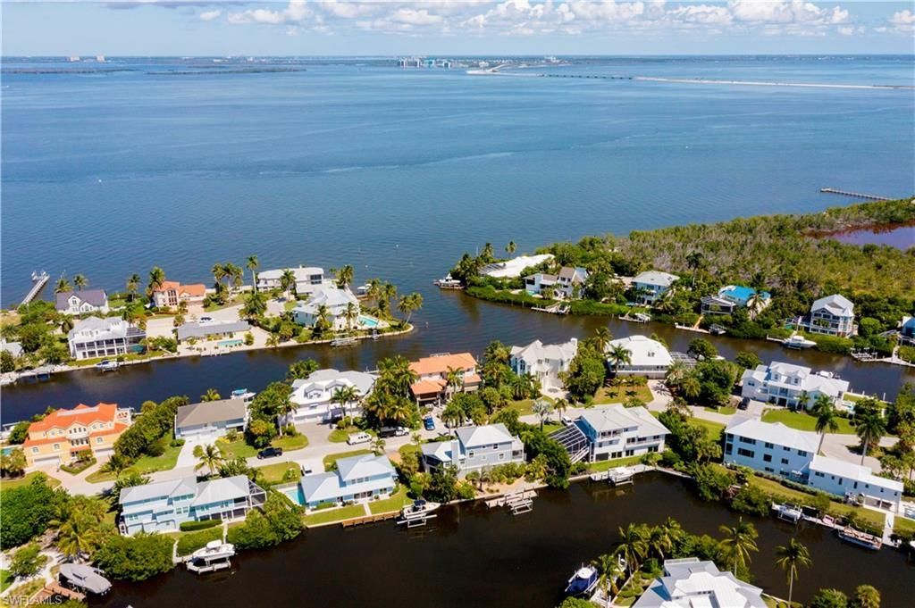 1503 Angel Dr , Sanibel, FL 33957 Photo