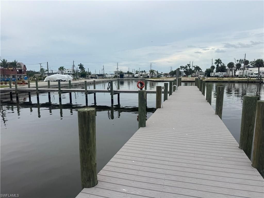 19281 #51 San Carlos Blvd, Fort Myers Beach, FL 33931 Photo