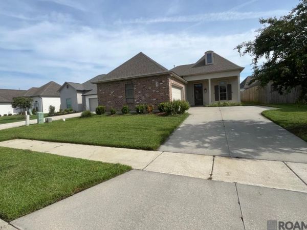 39308 Copperwood Ave, Prairieville, LA 70769