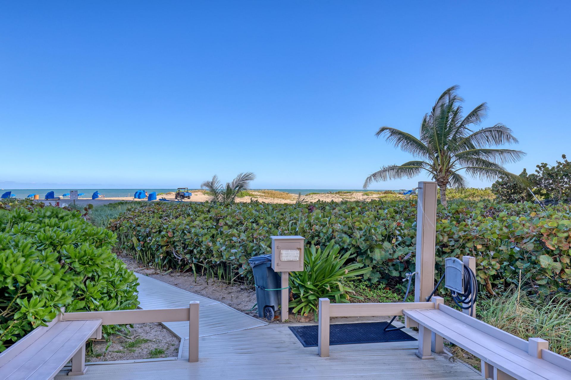 2800 N Ocean Drive, Unit B-17C, Singer Island, FL 33404 Photo