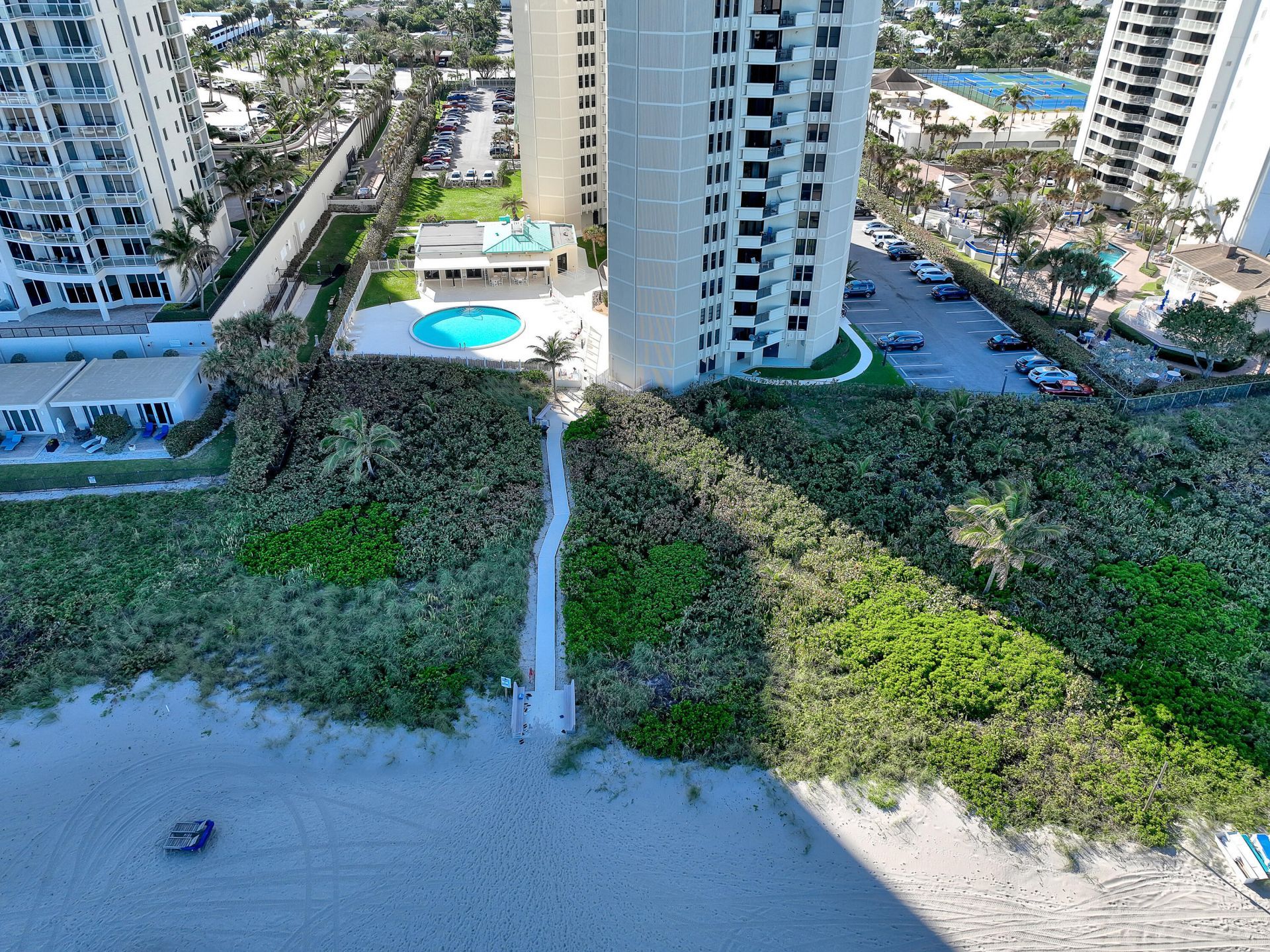 2800 N Ocean Drive, Unit B-17C, Singer Island, FL 33404 Photo