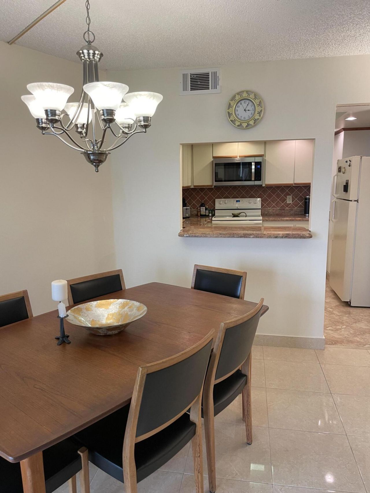2800 N Ocean Drive, Unit B-17C, Singer Island, FL 33404 Photo