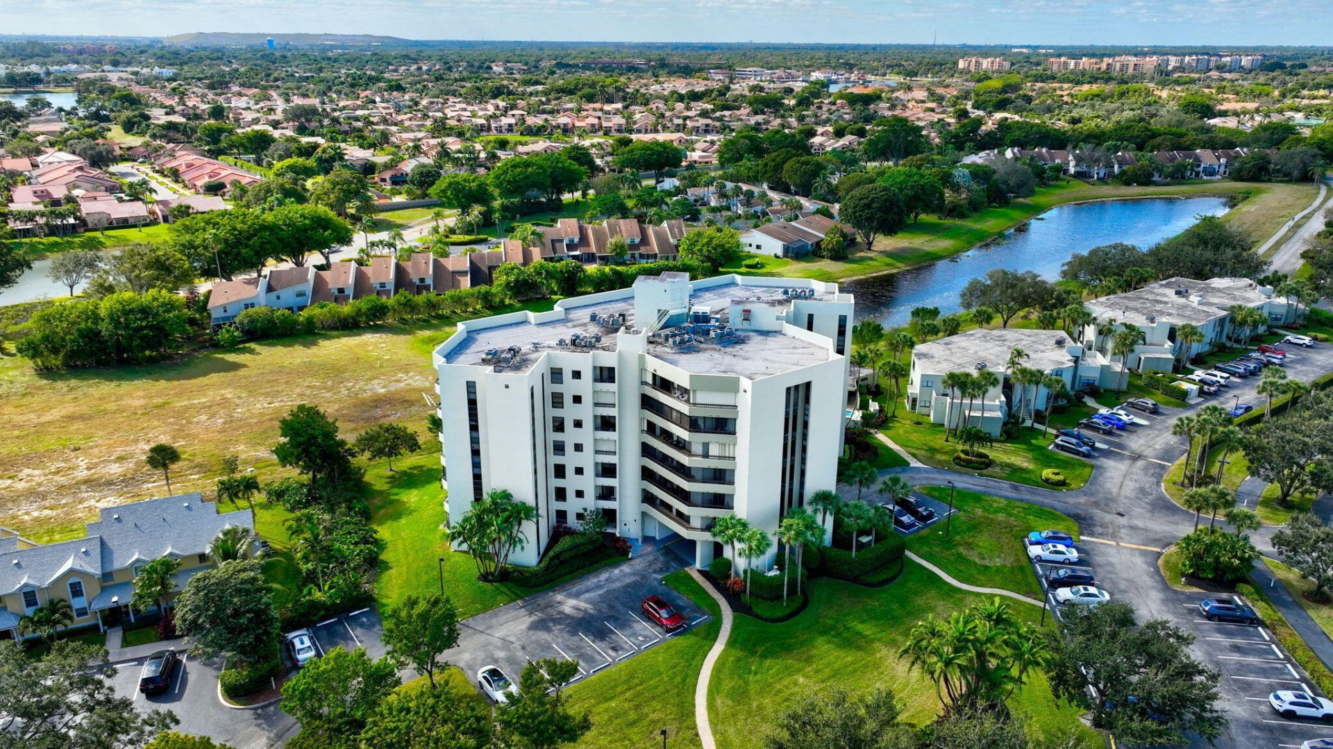 6372 La Costa Drive, Unit 504, Boca Raton, FL 33433 Photo