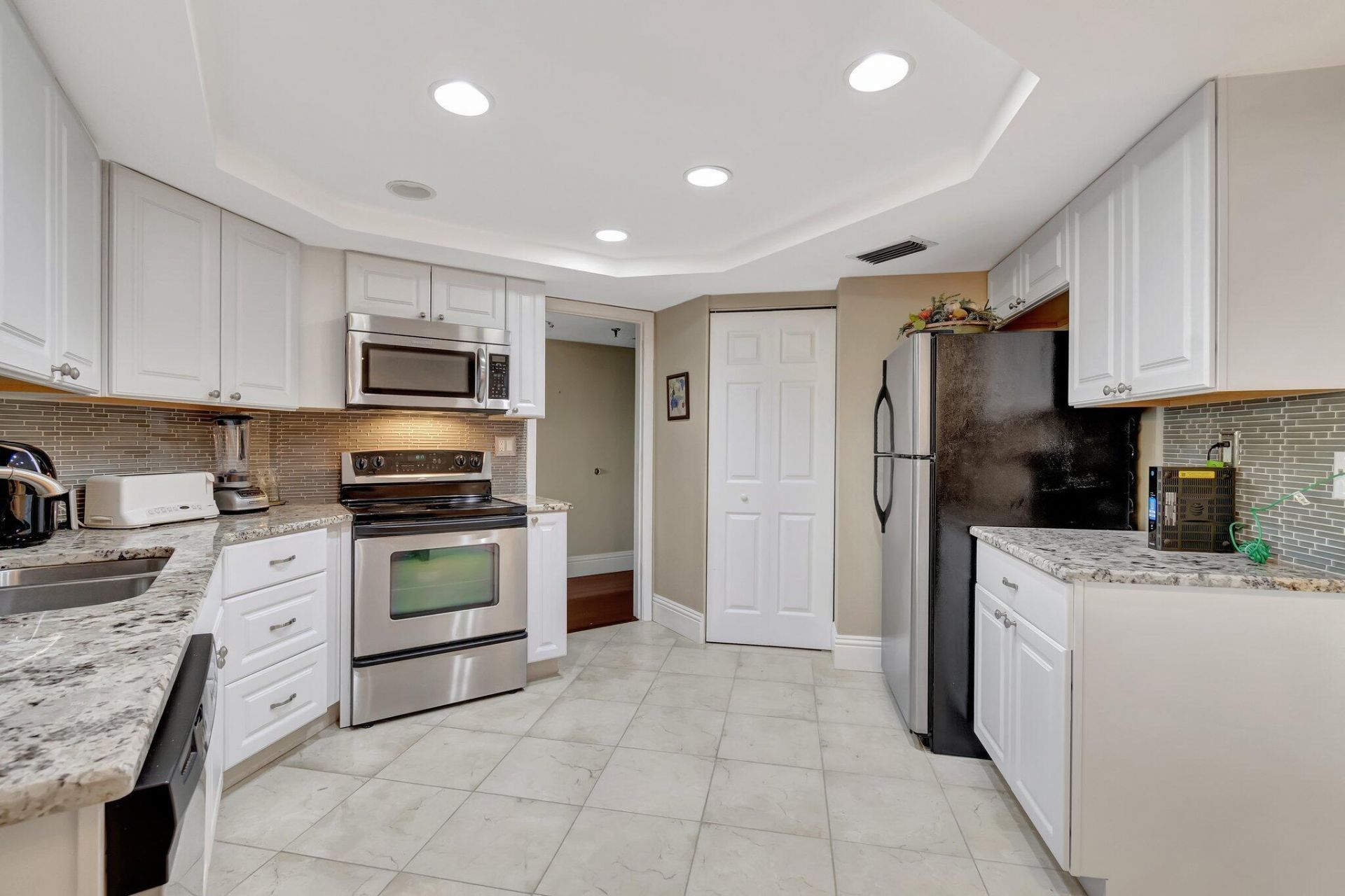 6372 La Costa Drive, Unit 504, Boca Raton, FL 33433 Photo