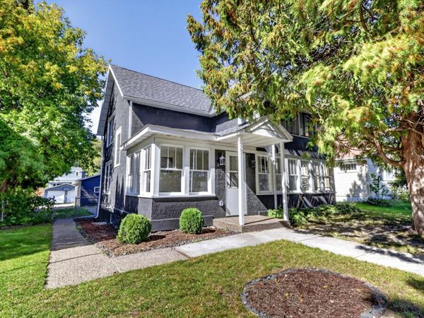 811 NW 1st Avenue, Grand Rapids, MN 55744
