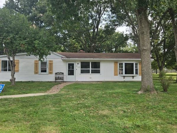 510 N Main Street, Freeburg, IL 62243