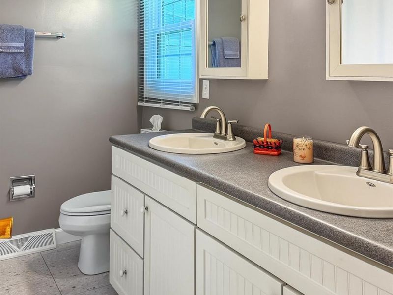 718 David Drive, Oxford, OH 45056 Photo 14