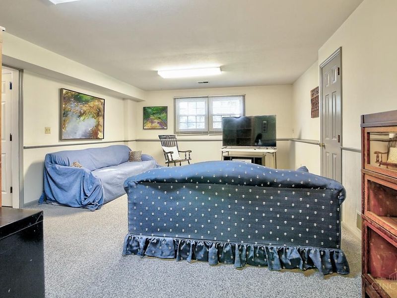 718 David Drive, Oxford, OH 45056 Photo 21