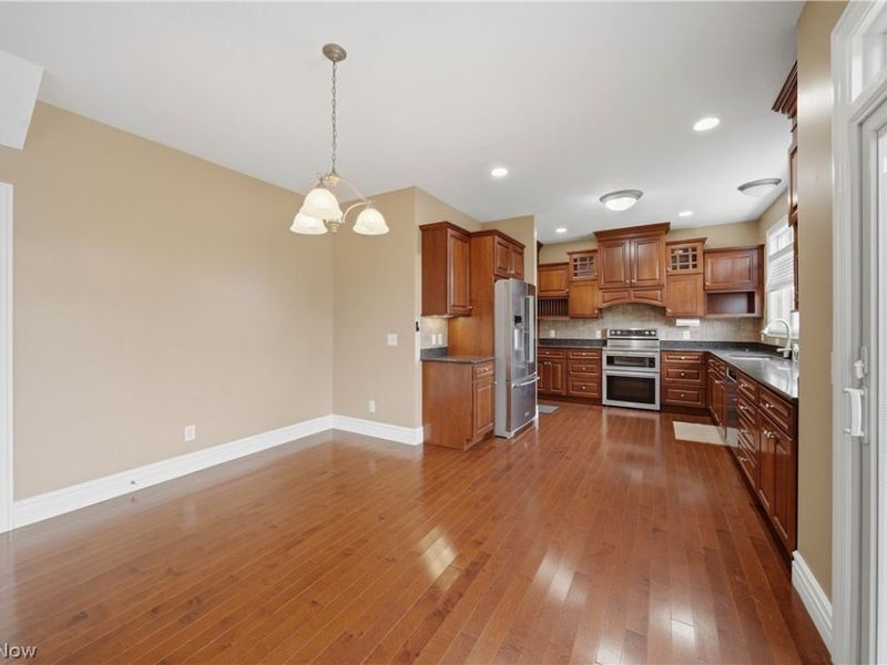 11075 Trenton Road NW, Uniontown, OH 44685 Photo 10