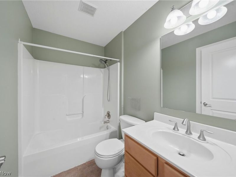 11075 Trenton Road NW, Uniontown, OH 44685 Photo 27