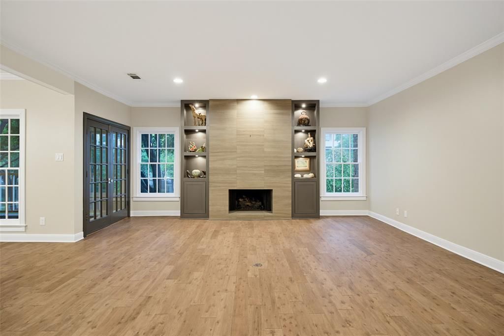 4212 Lomo Alto Drive, Unit 202, Highland Park, TX 75219 Main Photo