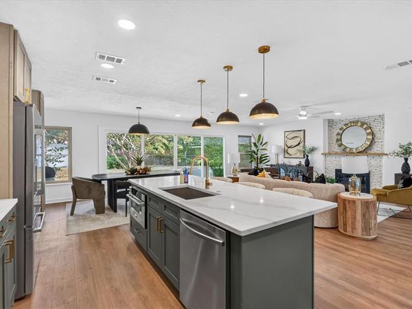 9823 Limerick Drive , Dallas, TX 75218