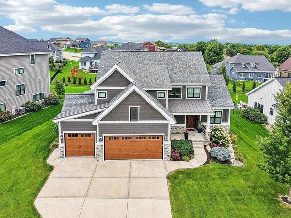1048 Brynhill Drive, Oregon, WI 53575