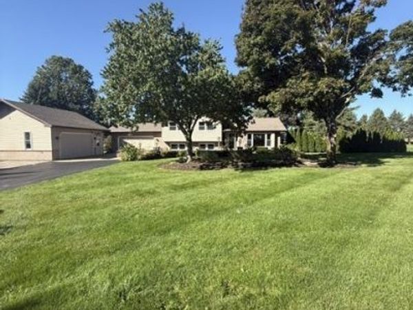 1N344 Stargrass Lane , Elburn, IL 60119