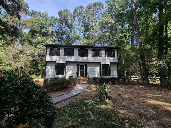 2201 Brookfield Circle, Lawrenceville, GA 30043