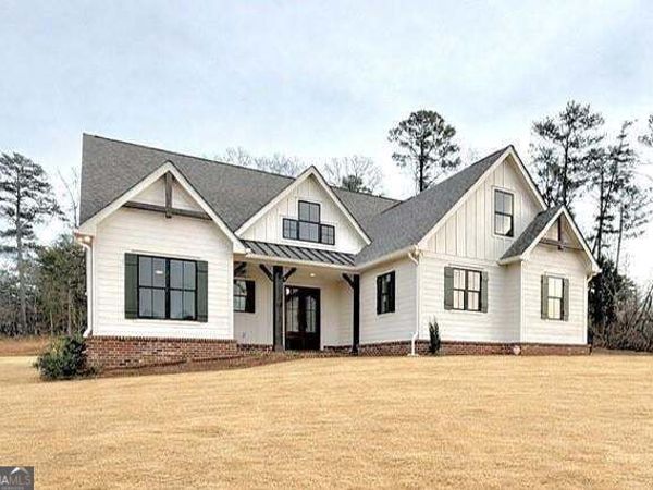 122 PALISADE Drive, Rydal, GA 30171