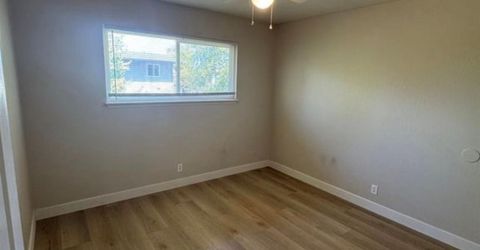 10500 Saltana Way, Rancho Cordova, CA 95670 Photo