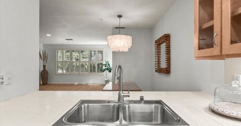 11295 Stanford Court Ln #902, Unit 902, Gold River, CA 95670 Photo