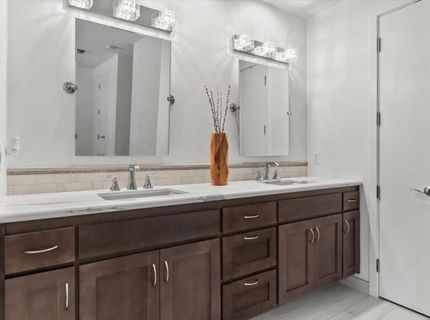 11295 Stanford Court Ln #902, Unit 902, Gold River, CA 95670 Photo