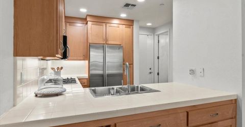 11295 Stanford Court Ln #902, Unit 902, Gold River, CA 95670 Photo