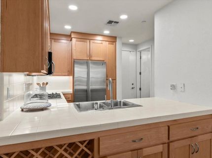 11295 Stanford Court Ln #902, Unit 902, Gold River, CA 95670 Photo