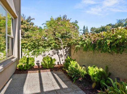11295 Stanford Court Ln #902, Unit 902, Gold River, CA 95670 Photo