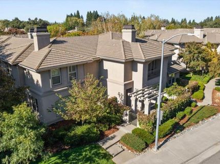 11295 Stanford Court Ln #902, Unit 902, Gold River, CA 95670 Photo