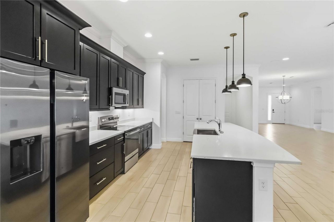 4028 Salida Delsol Drive , Sun City Center, FL 33573 Photo