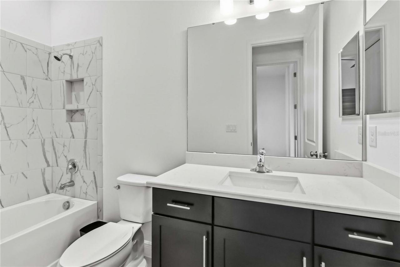 4028 Salida Delsol Drive , Sun City Center, FL 33573 Photo