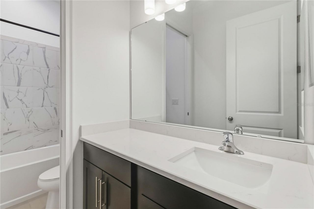 4028 Salida Delsol Drive , Sun City Center, FL 33573 Photo