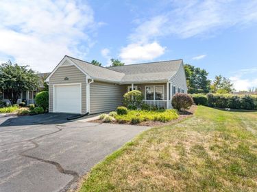 1155 Jefferson Oaks Court, Forest, VA 24551
