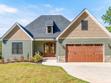 4424 Goode Road, Goode, VA 24556