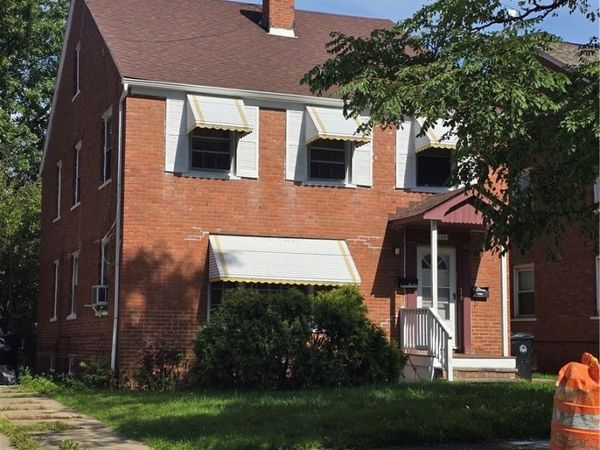 10601 Rosehill Avenue , Cleveland, OH 44104