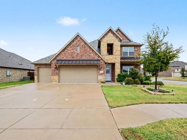2116 Liriope Lane , Waxahachie, TX 75165