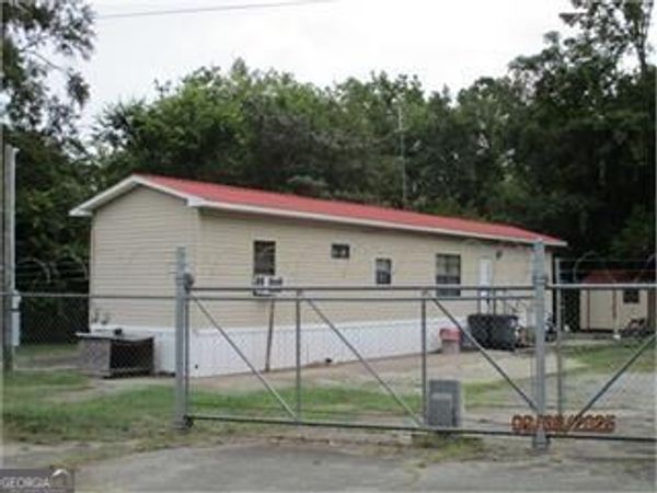 420 W Trilby Street, Wrightsville, GA 31096