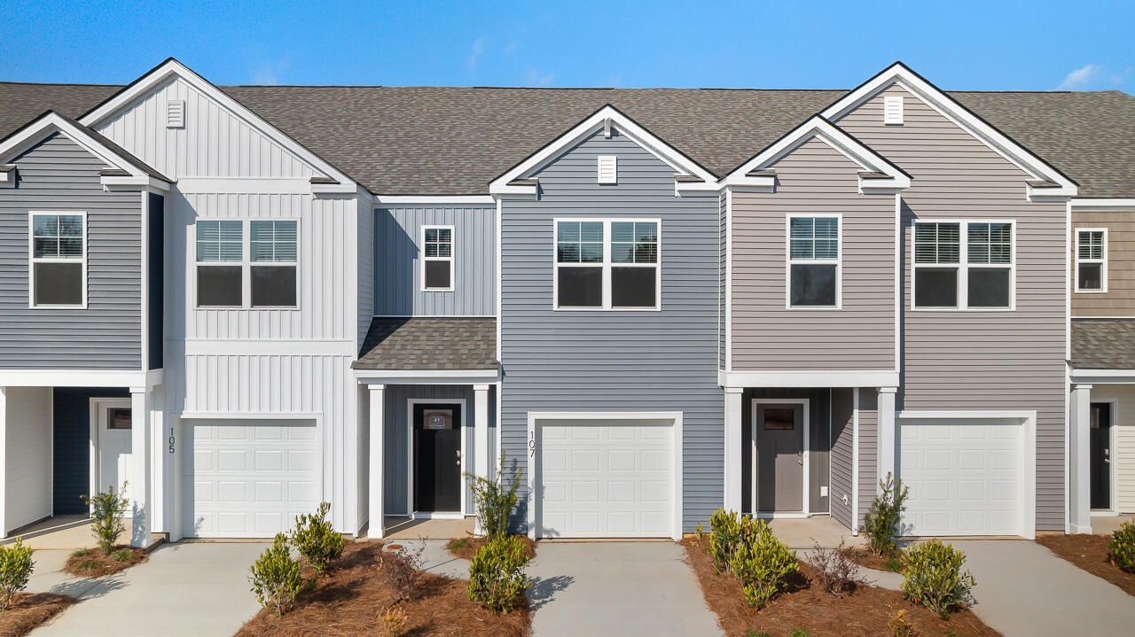 107 Cypress Hollow Way Photo 1