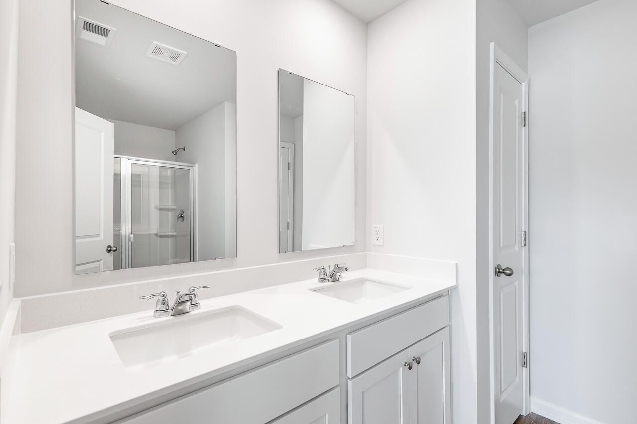 107 Cypress Hollow Way Photo 17