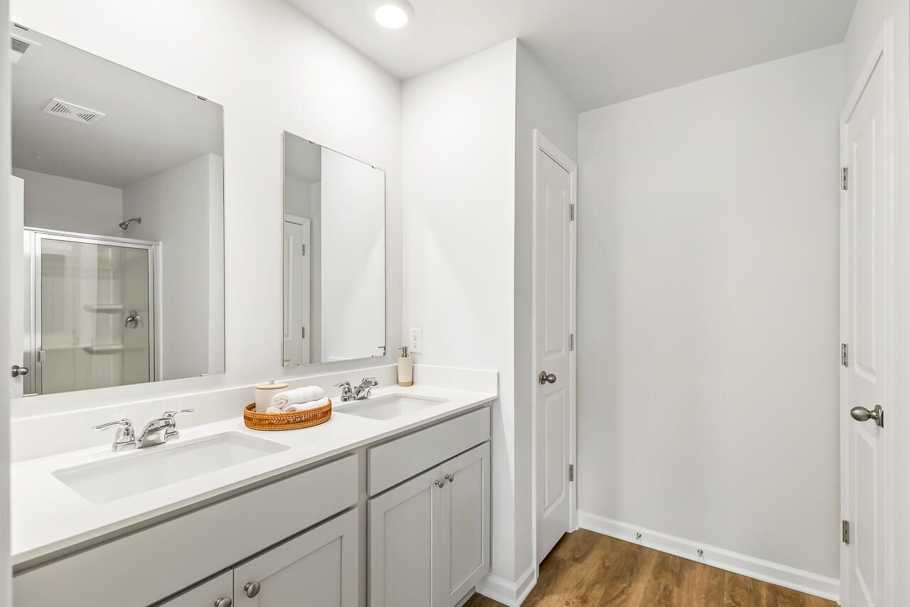 107 Cypress Hollow Way Photo 9