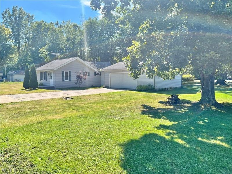 891 Ardoye Avenue, Painesville Township, OH 44077 Photo 2