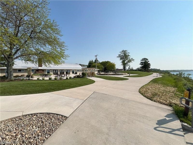 891 Ardoye Avenue, Painesville Township, OH 44077 Photo 30