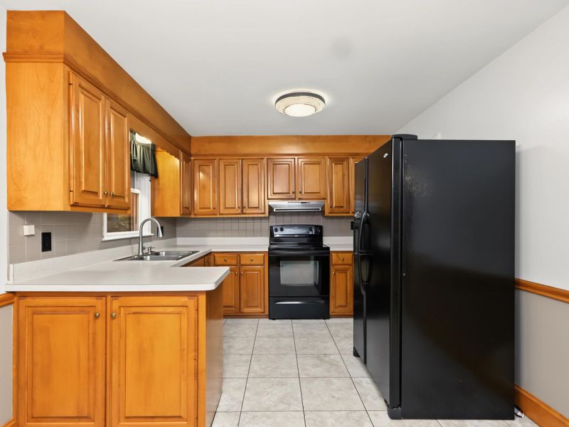 662 Courtwright Boulevard, Mansfield, OH 44907 Photo 9