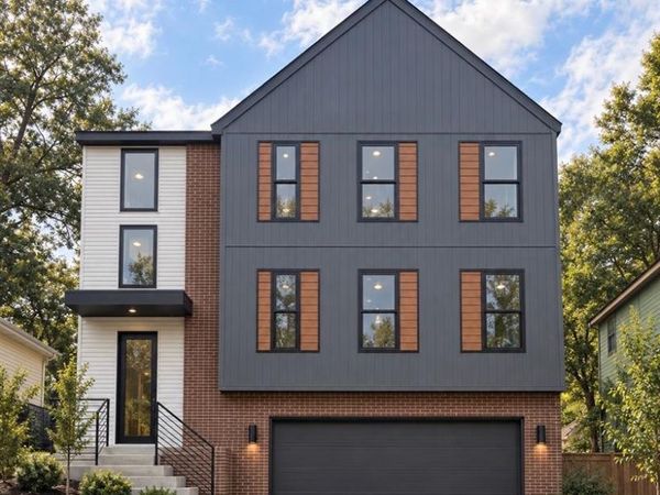 312 Oak Tree Drive, St Louis, MO 63119