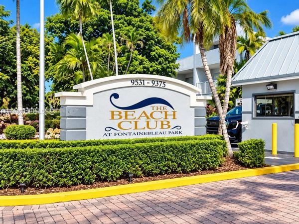 9353 Fontainebleau Blvd , Unit A216, Miami, FL 33172