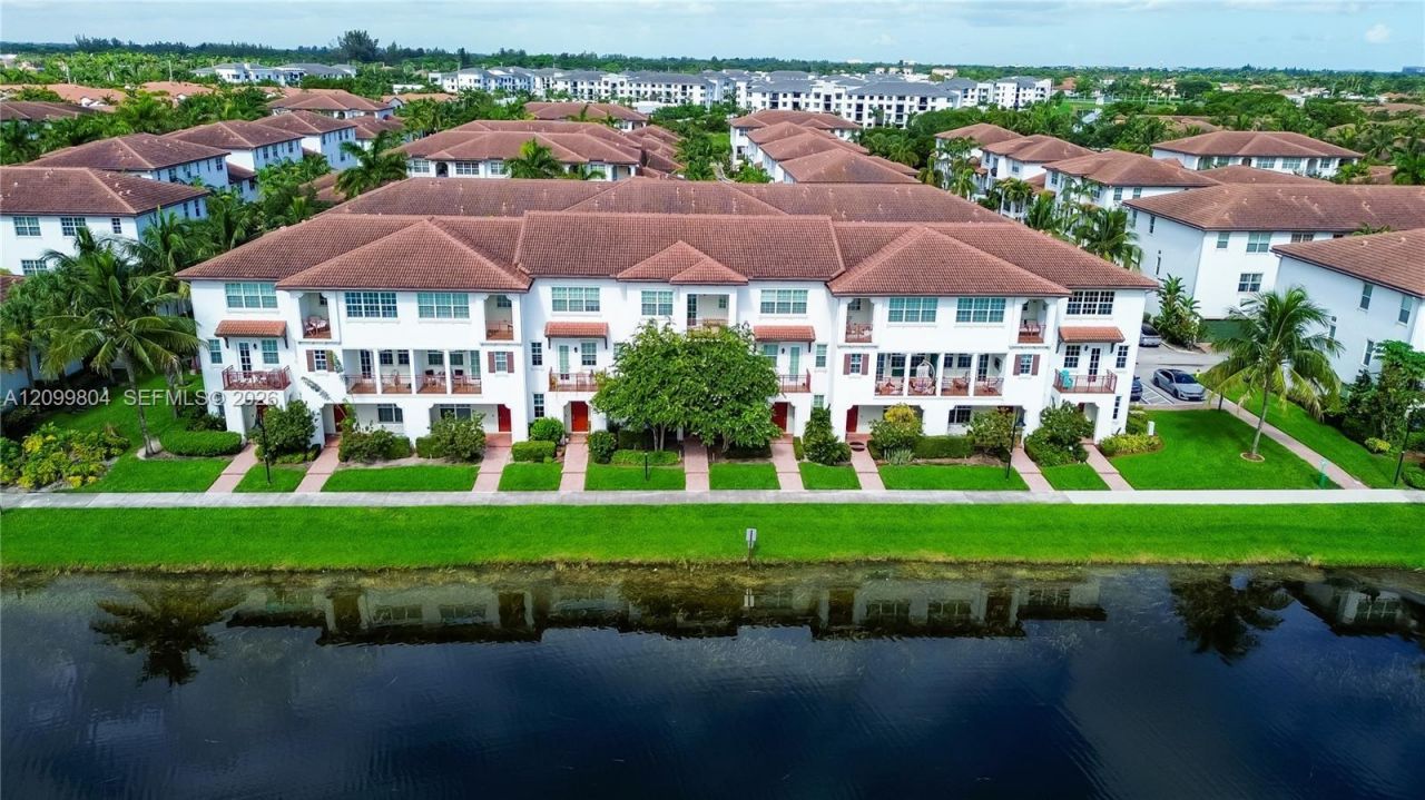 2828 SW 119th Way, Miramar, FL 33025 Photo