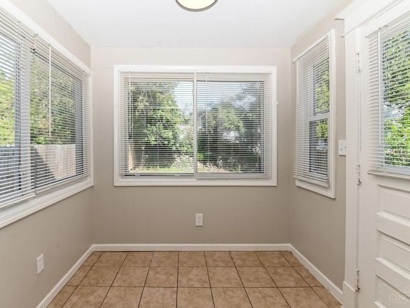 1946 Hewitt Avenue, Cincinnati, OH 45207 Photo 13