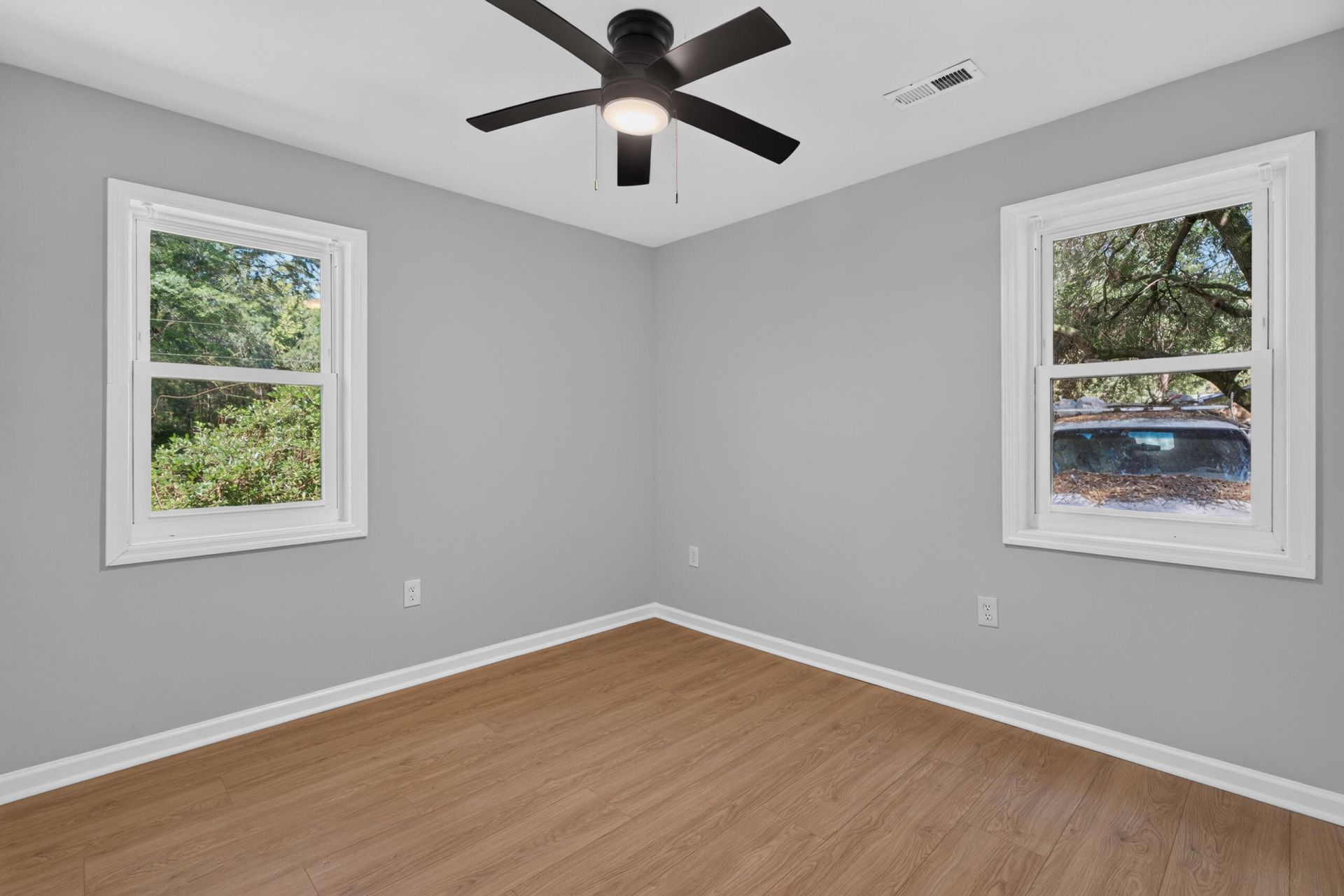 1278 Saxby Hill Road Photo 28