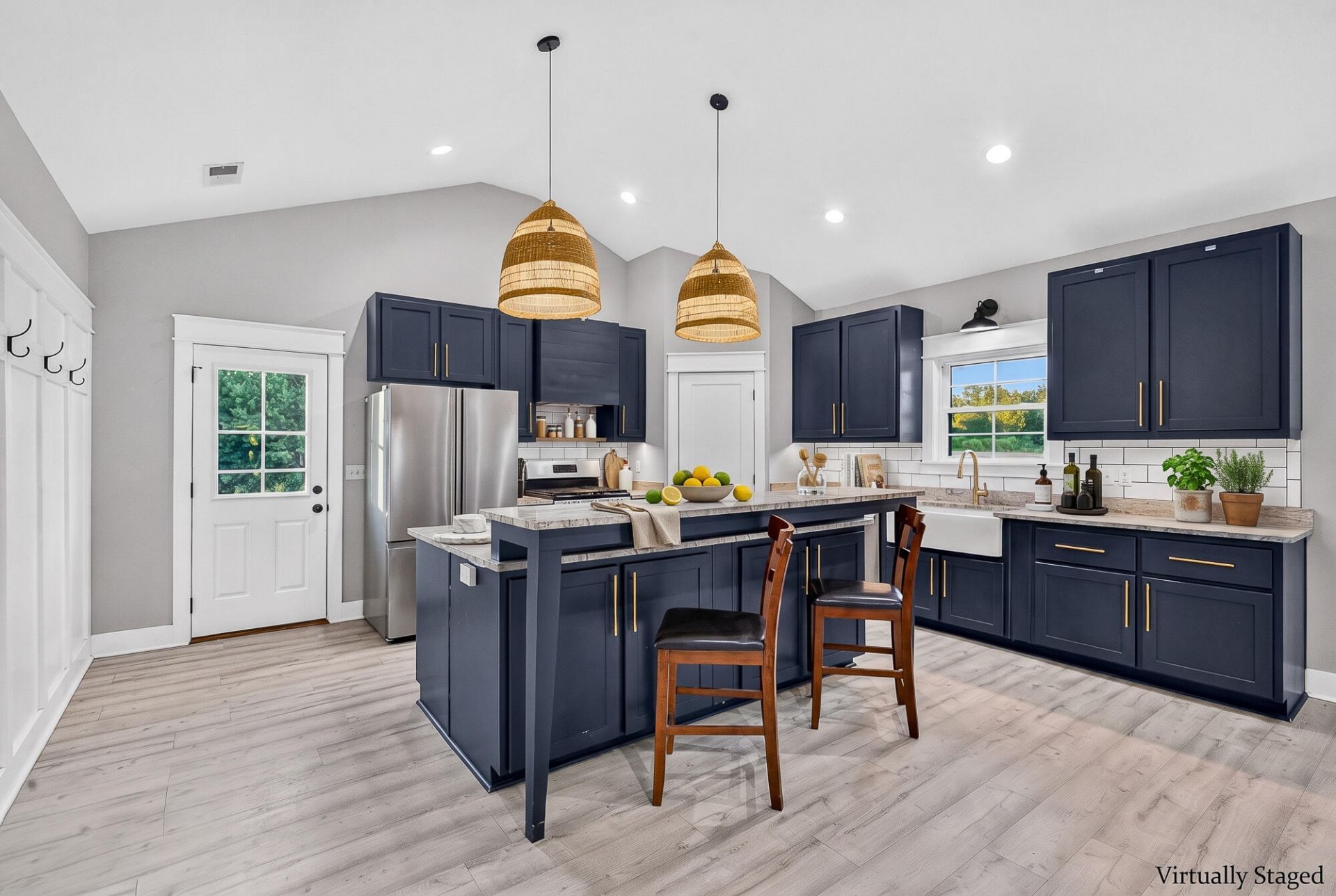 7068 Cameron Road Photo 15